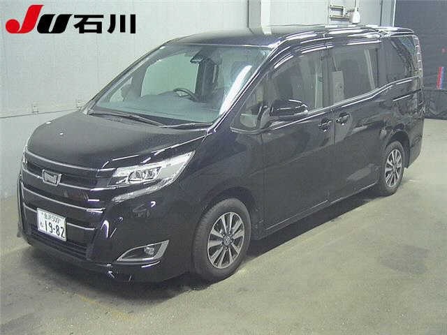 Toyota NOAH 2017 7160638-0