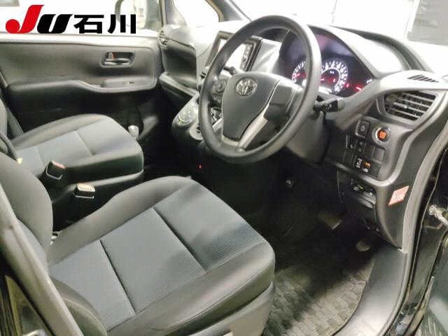 Toyota NOAH 2017 7160638-3