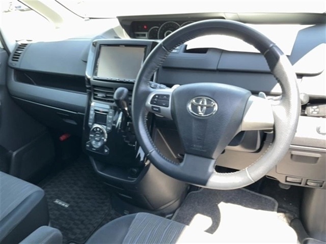 Toyota NOAH 2010 7160639-3