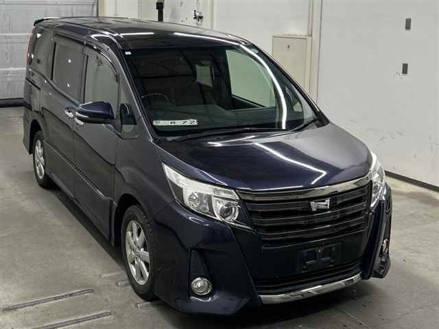 Toyota NOAH 2017 7160642-0