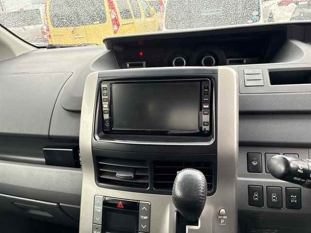 Toyota NOAH 2008 7160643-6