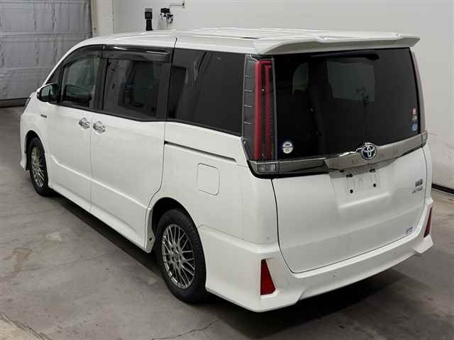 Toyota NOAH 2019 7160644-1