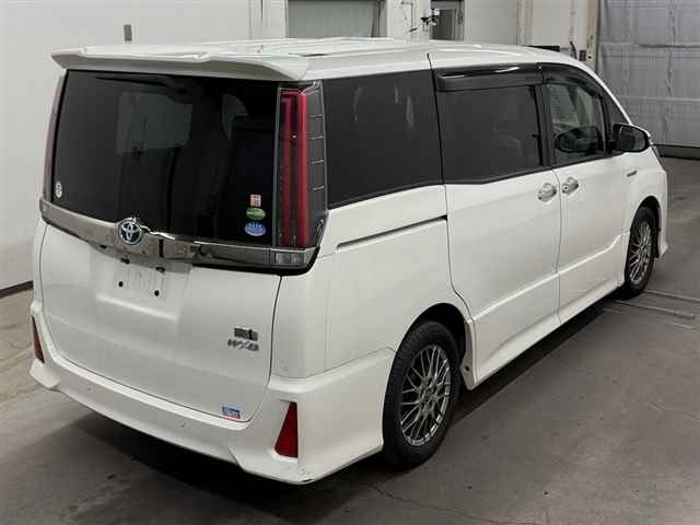 Toyota NOAH 2019 7160644-5