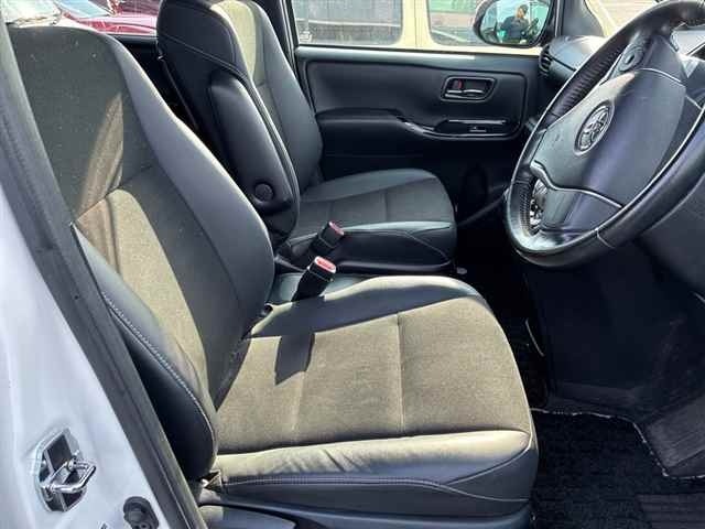 Toyota NOAH 2019 7160644-7