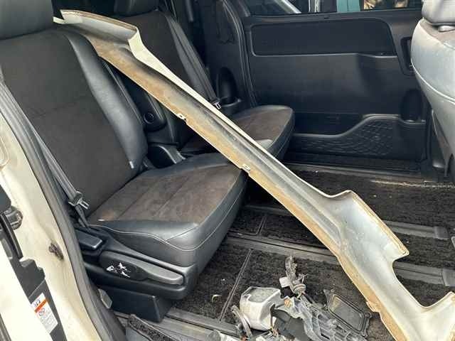 Toyota NOAH 2017 7160645-8