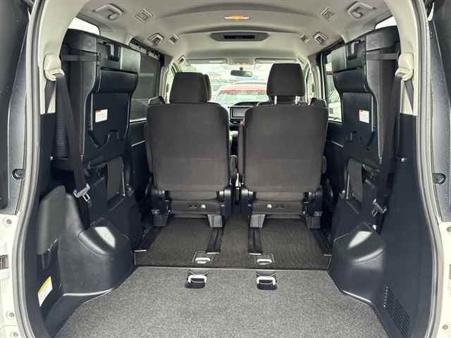 Toyota NOAH 2015 7160647-10