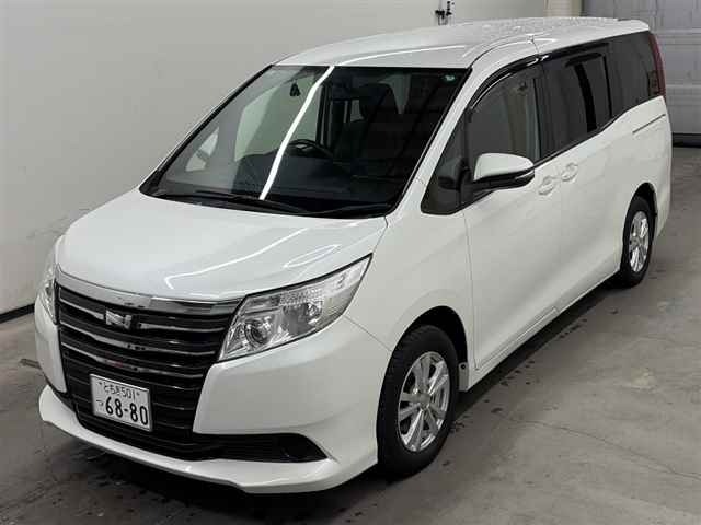 Toyota NOAH 2015 7160647-4