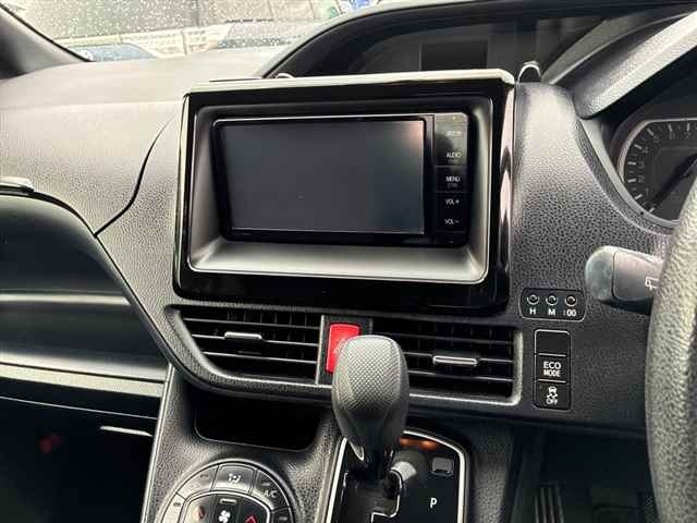Toyota NOAH 2015 7160647-6