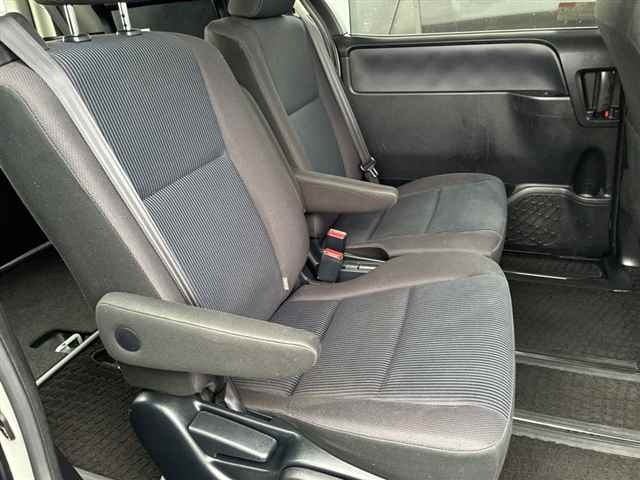 Toyota NOAH 2015 7160647-8