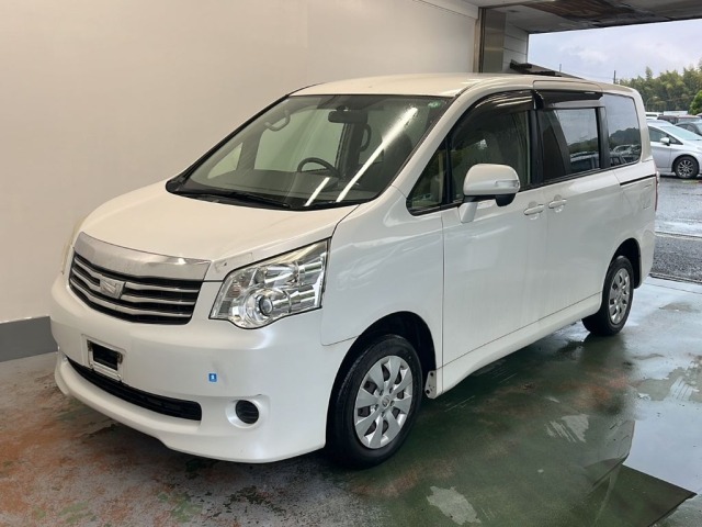Toyota NOAH 2013 7160649-0