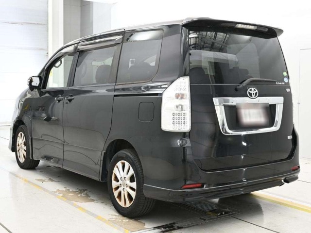 Toyota NOAH 2013 7160657-6