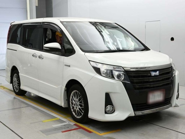 Toyota NOAH 2016 7160665-5