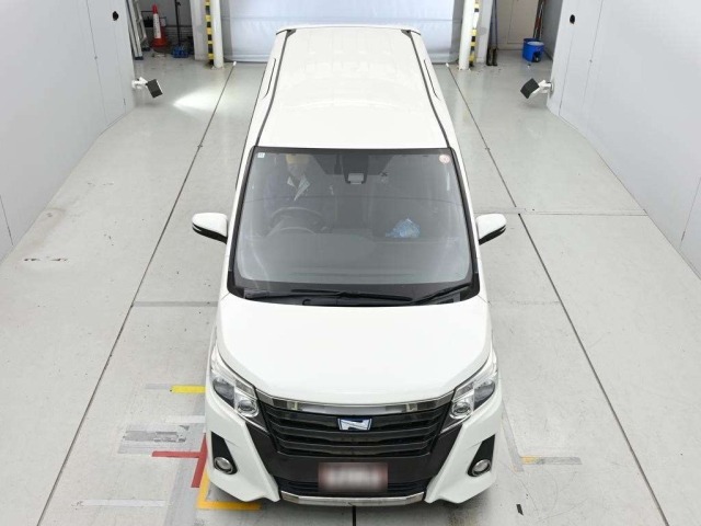 Toyota NOAH 2016 7160665-7