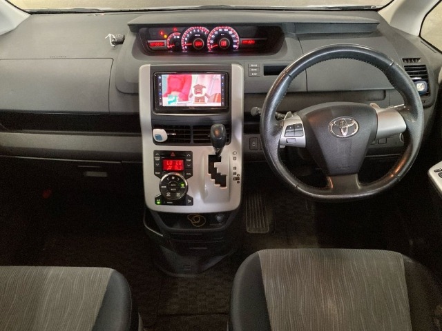 Toyota NOAH 2010 7160666-3
