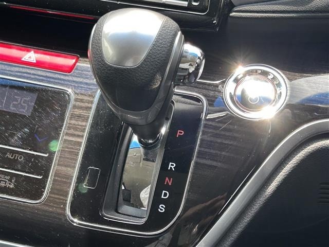 Honda ODYSSEY 2018 7155079-19
