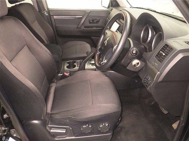 Mitsubishi PAJERO 2010 7158369-5