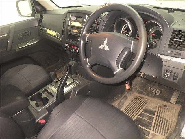 Mitsubishi PAJERO 2014 7158370-3