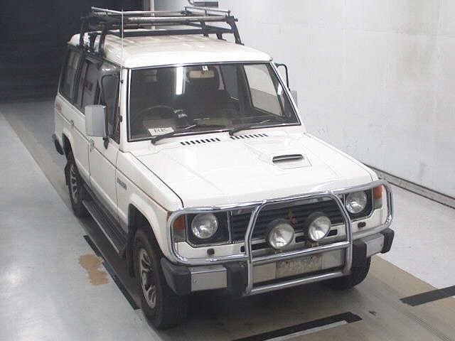 Mitsubishi PAJERO 1990 7158371-0