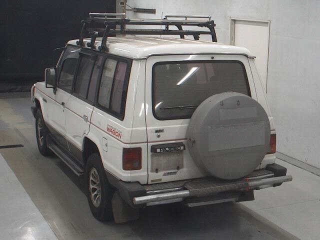 Mitsubishi PAJERO 1990 7158371-1