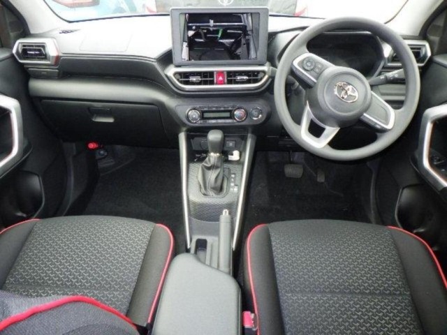 Toyota RAIZE 2025 7161210-3