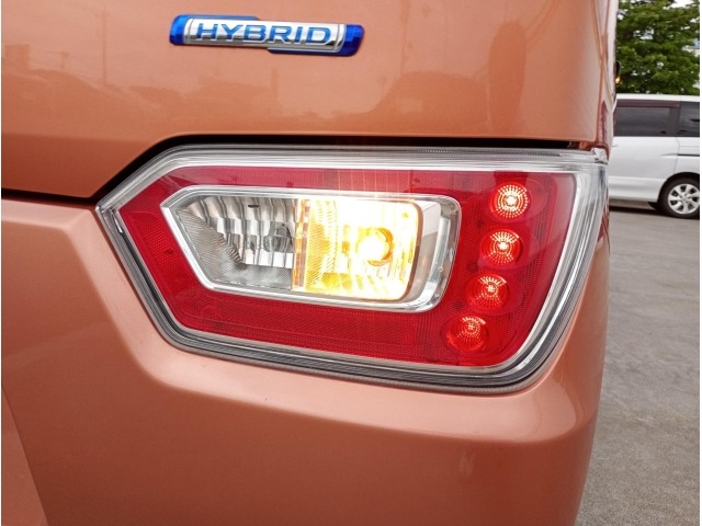 Suzuki WAGON R 2017 7160437-30