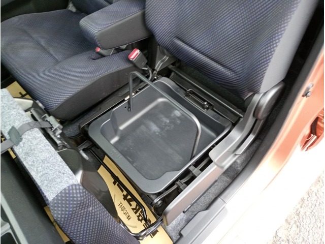 Suzuki WAGON R 2017 7160437-9