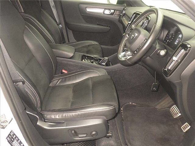 Volvo XC40 2021 7160294-5