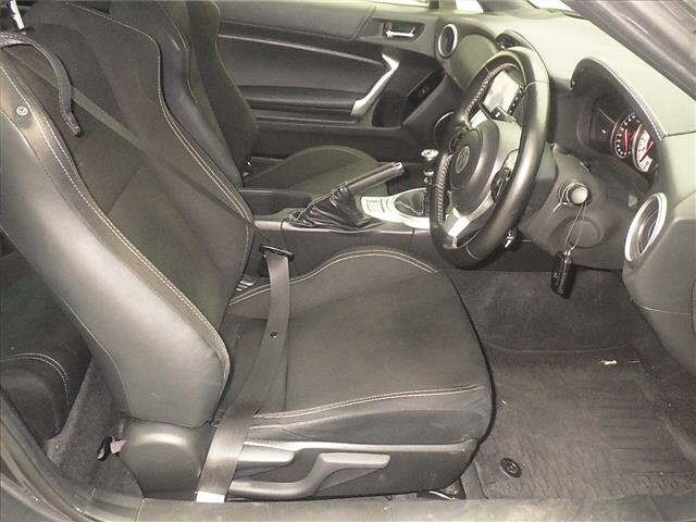 Toyota 86 2021 7162916-5