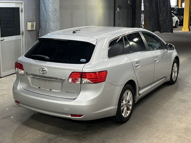 Toyota AVENSIS WAGON 2014 7177725-5