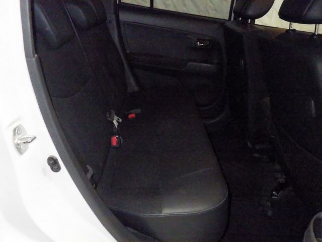 Toyota BB 2015 7174590-5