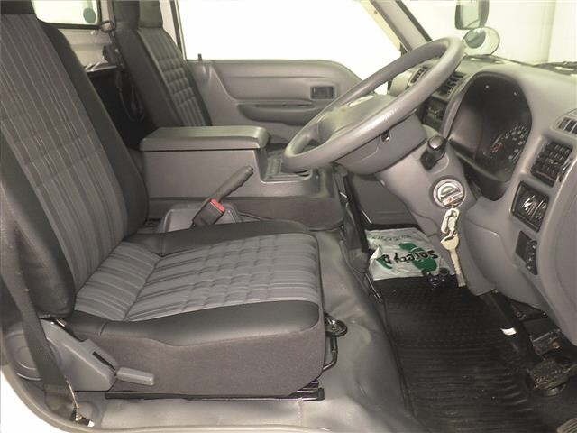 Mazda BONGO TRUCK 2017 7182629-5
