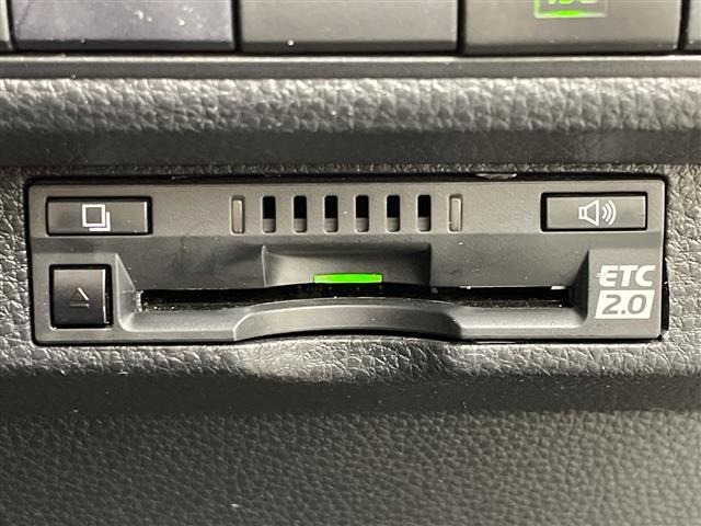 Toyota COROLLA TOURING 2021 7174453-1