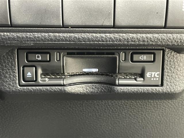 Toyota COROLLA TOURING 2023 7174510-18