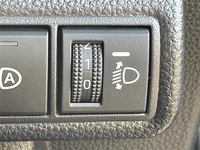 Toyota COROLLA TOURING 2023 7174511-11