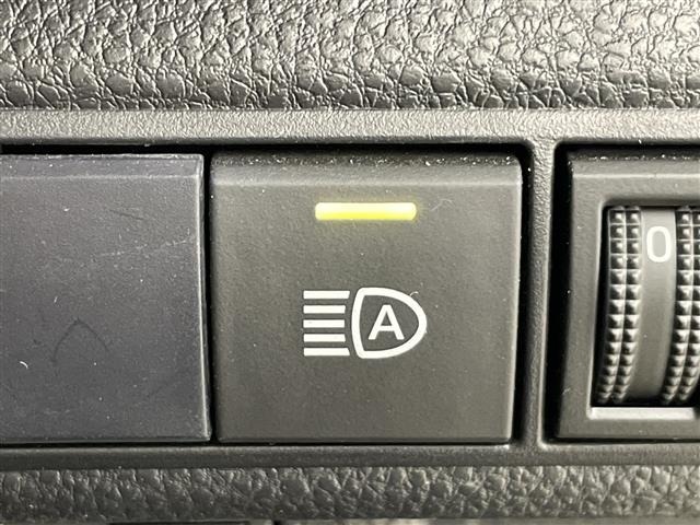 Toyota COROLLA TOURING 2020 7174674-10