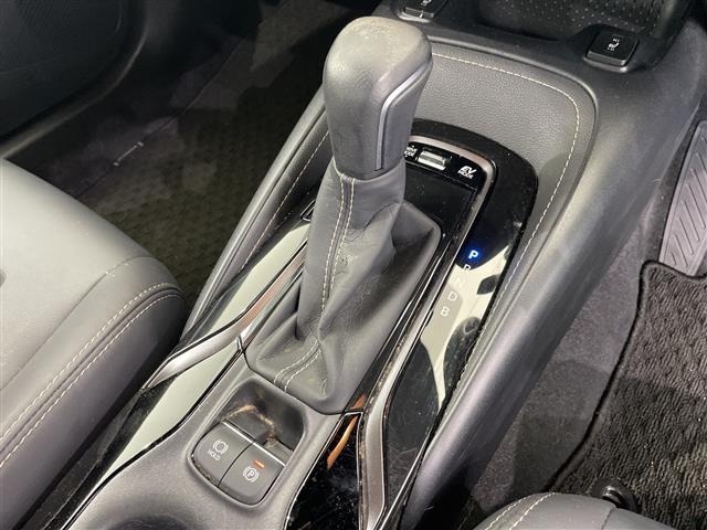 Toyota COROLLA TOURING 2020 7174675-22