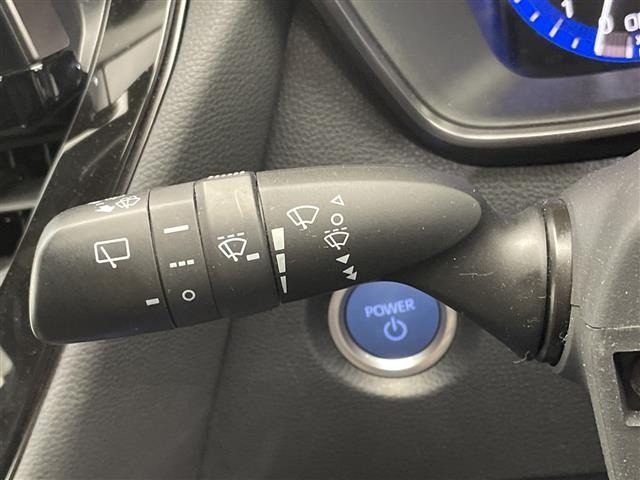 Toyota COROLLA TOURING 2021 7174683-10