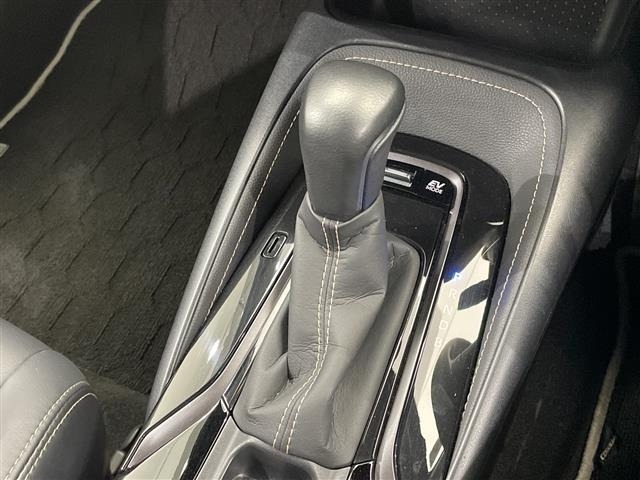 Toyota COROLLA TOURING 2021 7174683-20