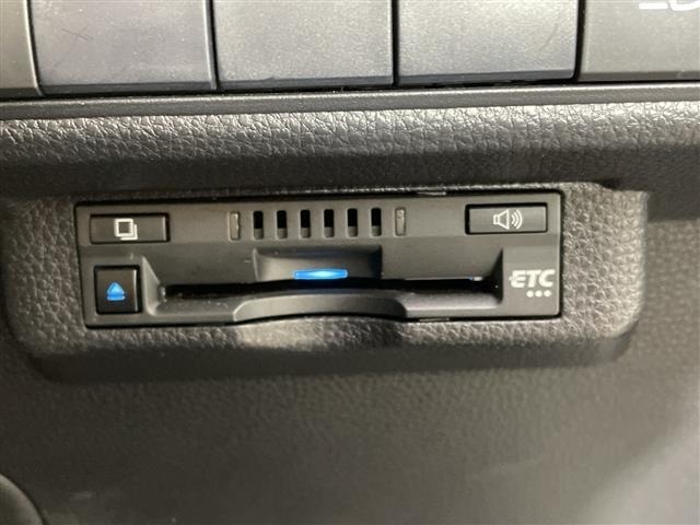 Toyota COROLLA TOURING 2021 7174683-21