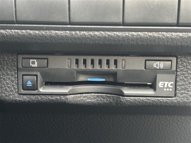 Toyota COROLLA TOURING 2021 7174707-3