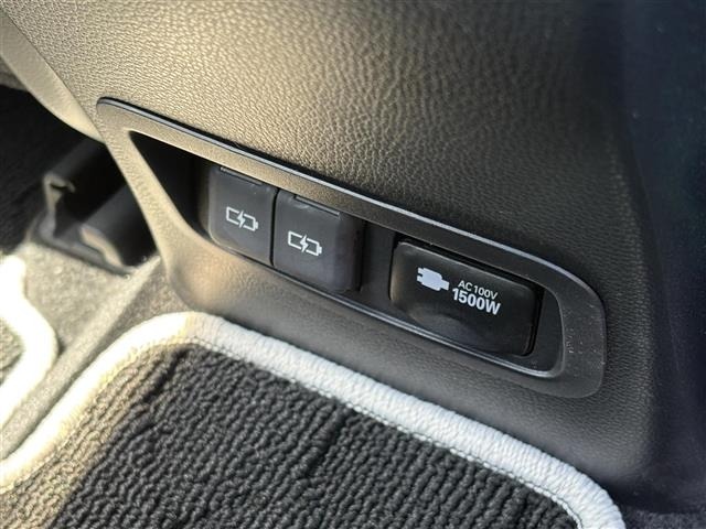 Toyota COROLLA TOURING 2023 7174754-22