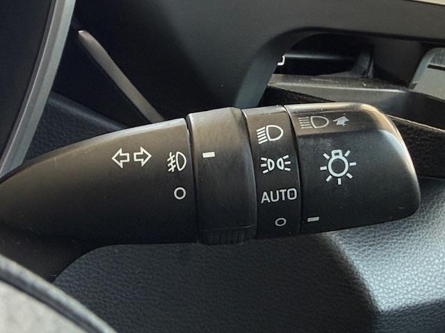 Toyota COROLLA TOURING 2021 7174755-1