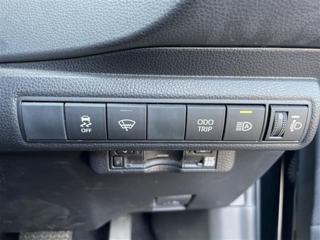 Toyota COROLLA TOURING 2022 7174790-1