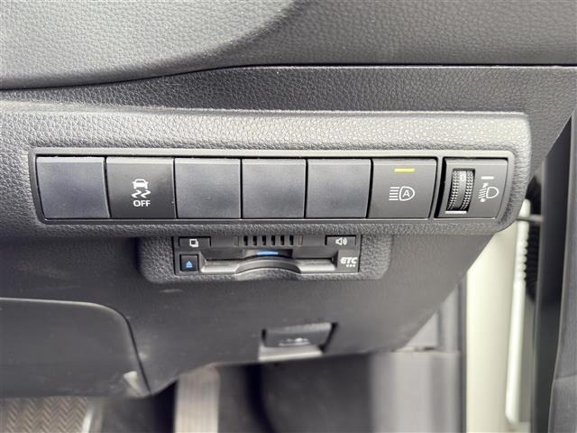 Toyota COROLLA TOURING 2019 7174799-10