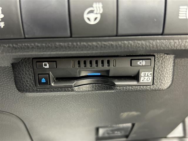 Toyota COROLLA TOURING 2020 7174849-19