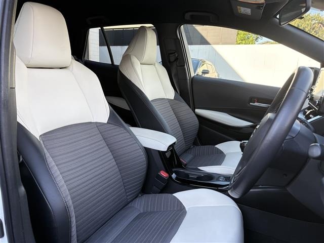 Toyota COROLLA TOURING 2020 7174872-23