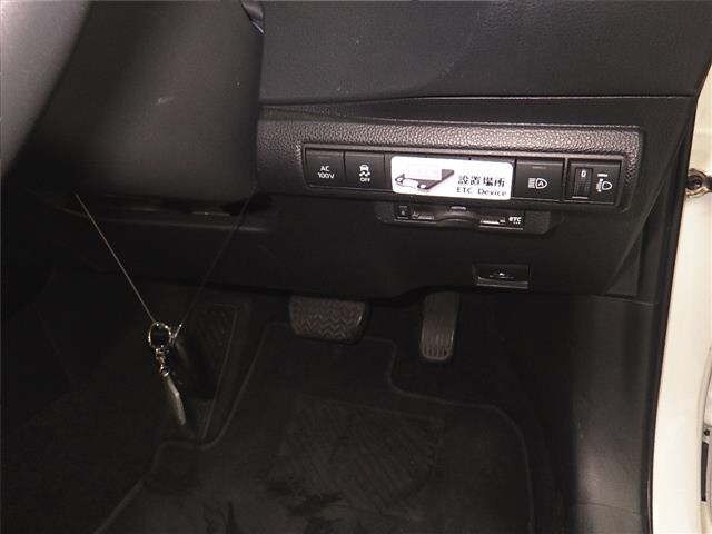 Toyota COROLLA TOURING 2023 7174964-8