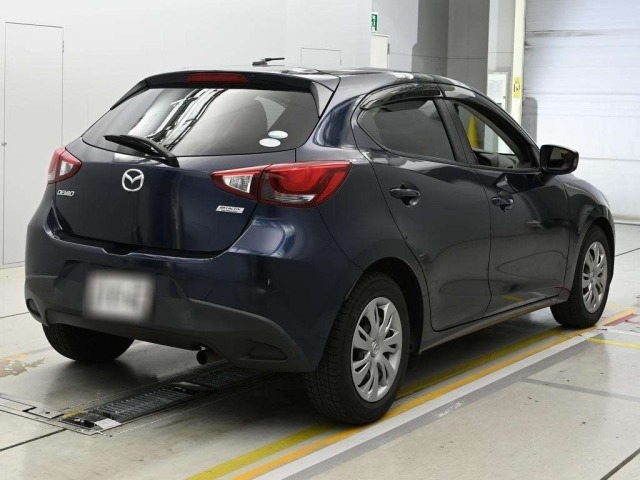 Mazda DEMIO 2016 7166052-1