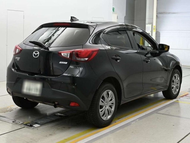 Mazda DEMIO 2018 7166057-1