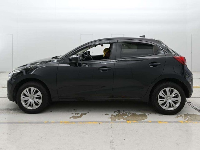 Mazda DEMIO 2018 7166057-4